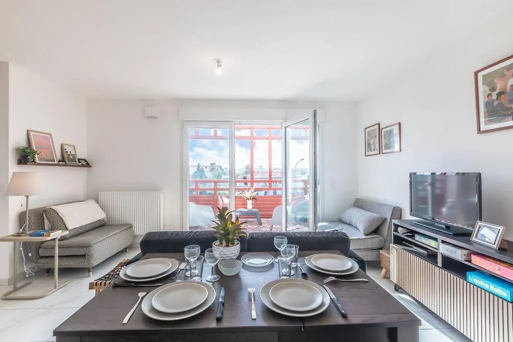 Confort-Appartement Le Maia Anglet Apartment